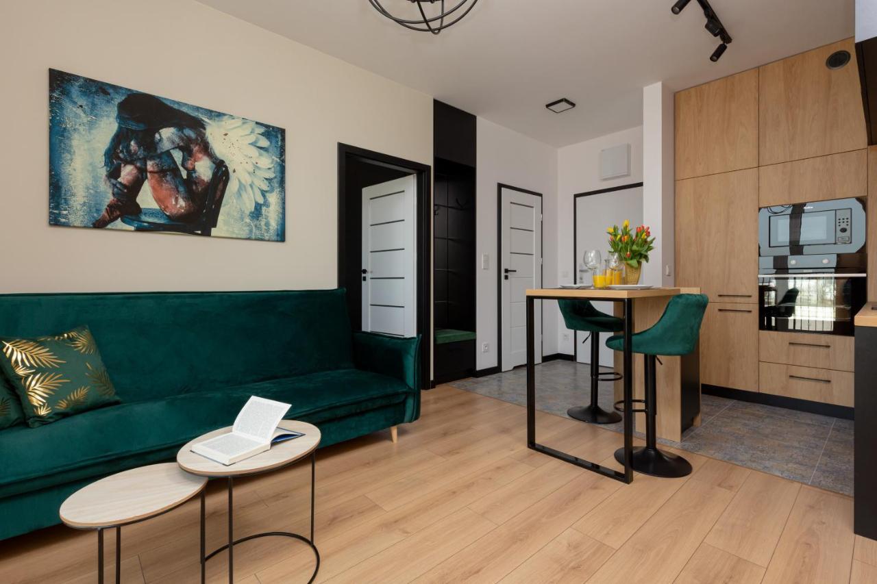 Home Factory Estate Praga Kotsisa By Noclegi Renters Варшава Екстериор снимка