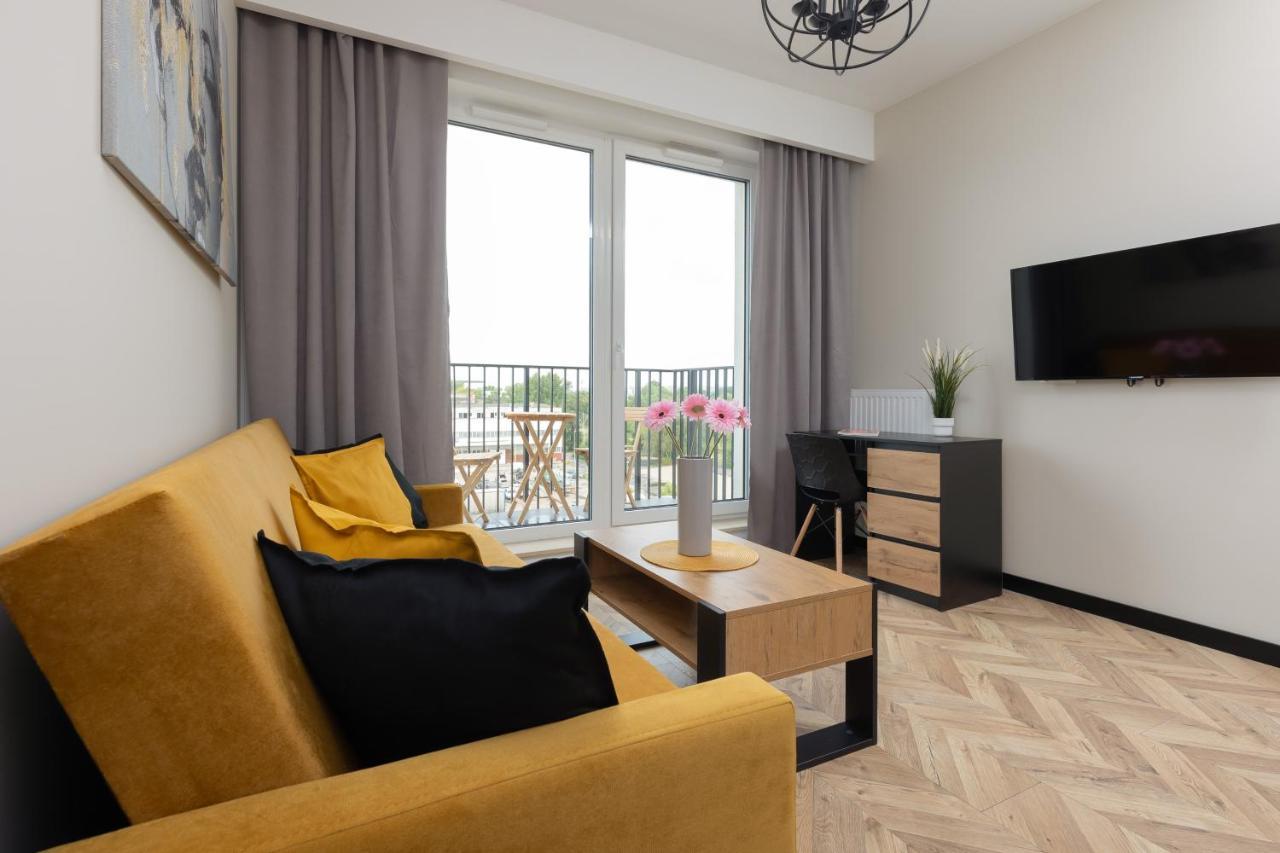 Home Factory Estate Praga Kotsisa By Noclegi Renters Варшава Екстериор снимка